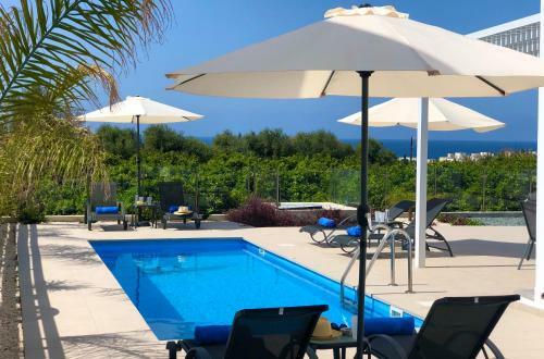 Sophia's Seaview Luxury Villas