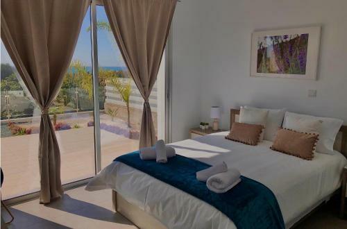 Sophia's Seaview Luxury Villas