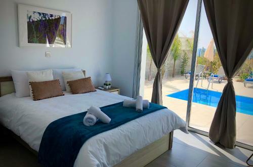 Sophia's Seaview Luxury Villas