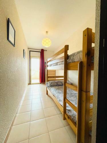 Apartamento Amplio Y Luminoso,cerca De Todo