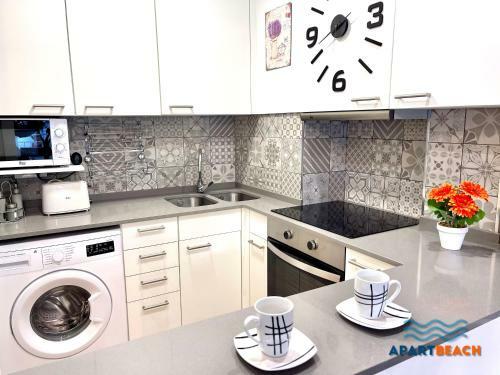 Apartbeach Sayonara 125 Climatizado Y Piscina