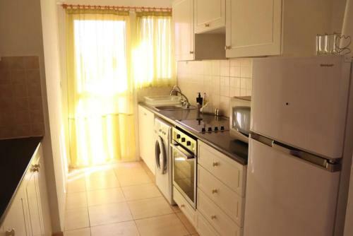 Central 2 Bedroom Apartment In Kato Paphos