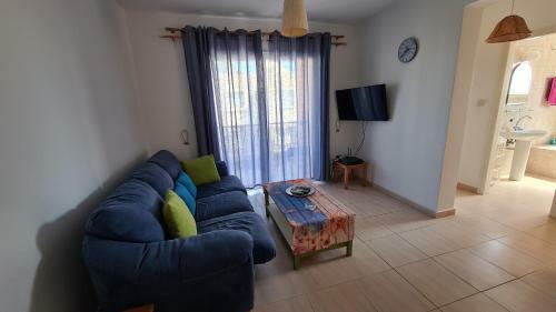 Central 2 Bedroom Apartment In Kato Paphos