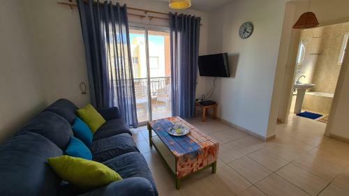 Central 2 Bedroom Apartment In Kato Paphos
