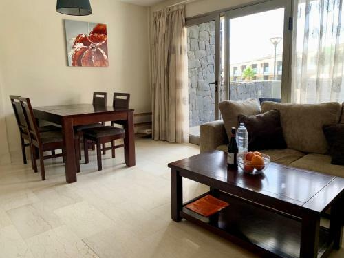 Townhouse 3 Bedrooms On The First Line