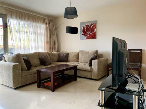 Townhouse 3 Bedrooms On The First Line