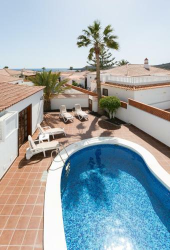 Spectacular Sunny Family Villa