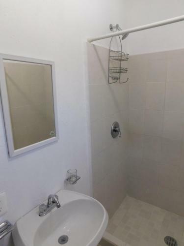 Villa Alberca Y Jacuzzi Climatizados -cuerna- Casagrande