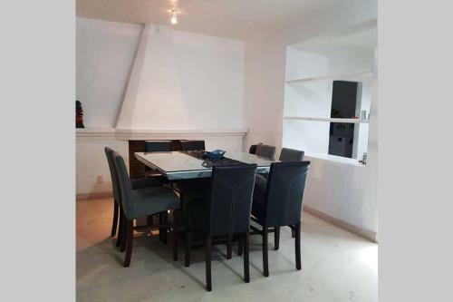 H&s Rent Casa Blanca Rest House.