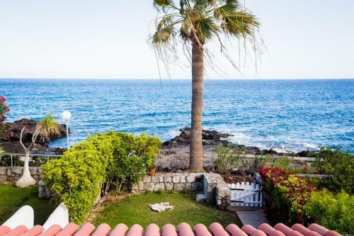 Oasis Del Sur With Sea Views (golf Del Sur)