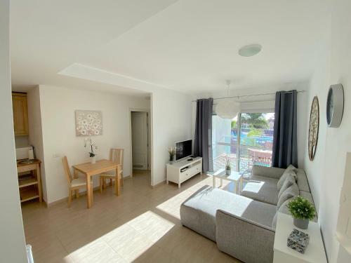 Apartamento Edificio Ca�adas