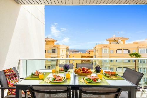 A31 Amazing 2 Bedroom Apartment Terrace And Pool