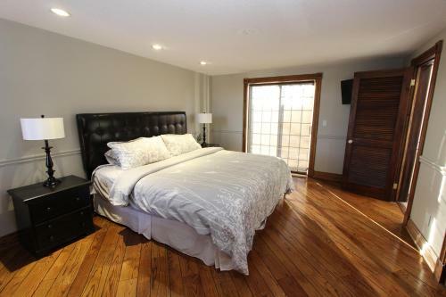 Kawartha Lakes, Fenelon Falls