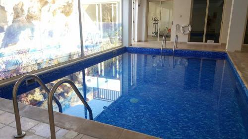 Ground Floor One Bedroom Apartment B2, 3 Pools, Free Wifi