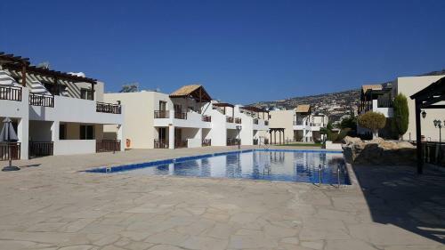Ground Floor One Bedroom Apartment B2, 3 Pools, Free Wifi