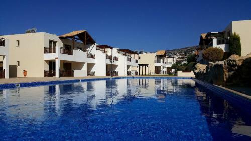 Ground Floor One Bedroom Apartment B2, 3 Pools, Free Wifi