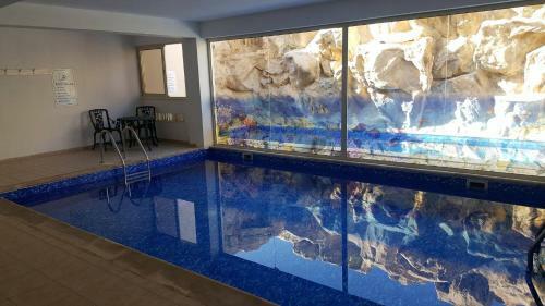 2 Bedroom Apartment E8 Located Pool Level, Sea View, Free Wifi
