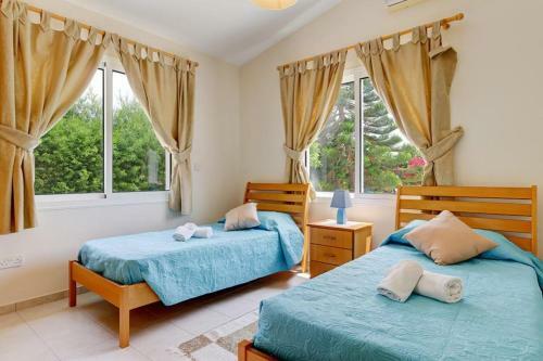 Villa Dentro Walking Distance To Coral Bay Centre