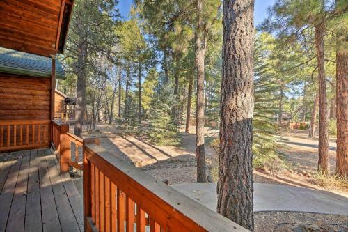 Pinetop Lakes Home With Decks Golf, Hike And Ski