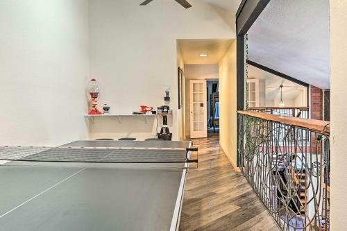 Relaxing Pinetop Townhome With Deck And Grill!