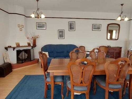 4 Bd Villa By Golden Bay Beach In Pyla
