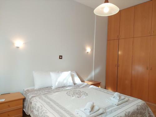 4 Bd Villa By Golden Bay Beach In Pyla
