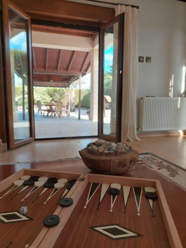 4 Bd Villa By Golden Bay Beach In Pyla