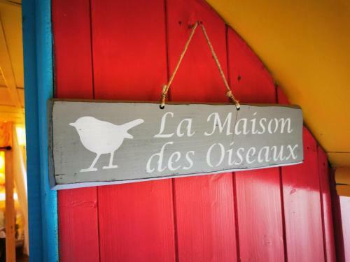 Bed & Breakfast La Maison Des Oiseaux. Roulotte