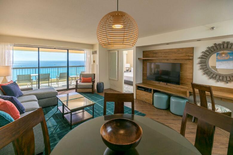 Hotel Aston Waikiki Beach Tower