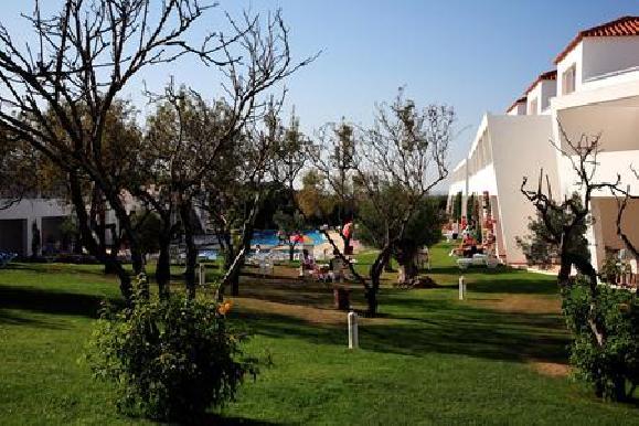 Aparthotel Pateo Village