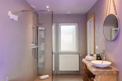 Relaxing Wellness Apartment With Sauna, Jacuzzi And 2 Terraces