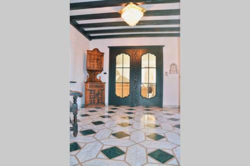 Villa C�leste Met Jacuzzi Nabij Kust De Haan