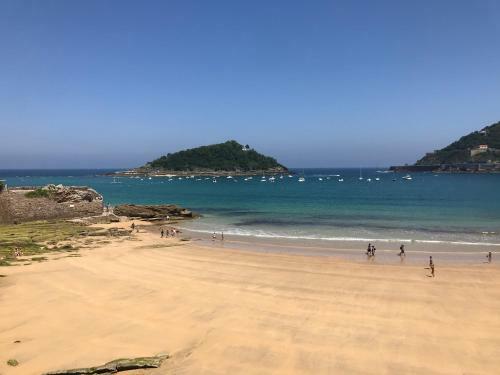 La Concha Beach Zen Seaview Apartment