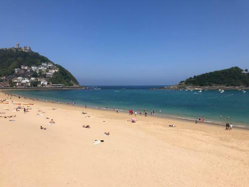 La Concha Beach Zen Seaview Apartment