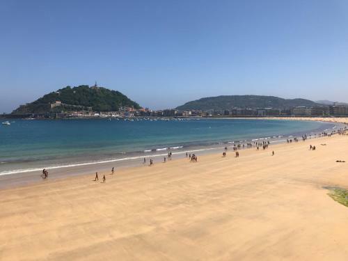 La Concha Beach Zen Seaview Apartment