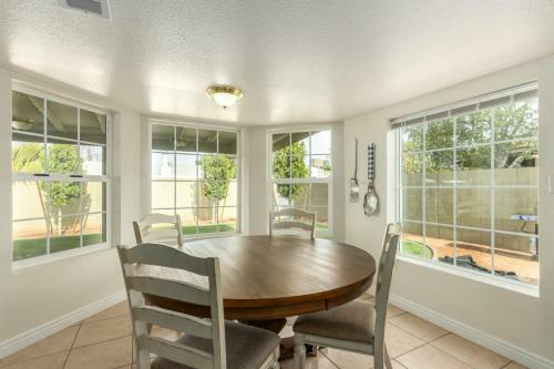 Beautiful 5 Bd 2 Ba/cubs/a's/downtown Mesa/asu/rv