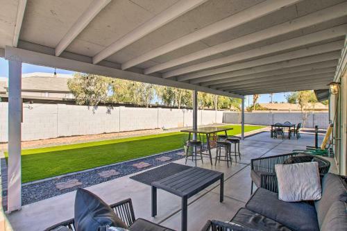 Mesa Home With Fenced Yard, Walk To Sloan Park!