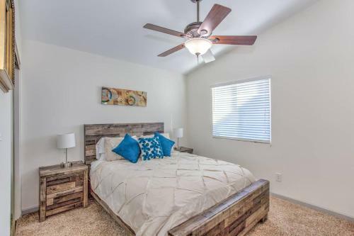 Mesa Lake Front House With Pool And Hot Tub