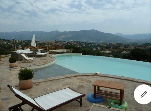 Villa Sur 15ha Vue Golfe D?ajaccio
