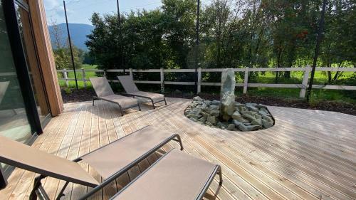 Hotel Tee Room ?eladn� & Wellness