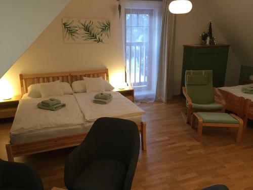 Hostal Vila Apalucha49 ?eladn� - 12 Osob