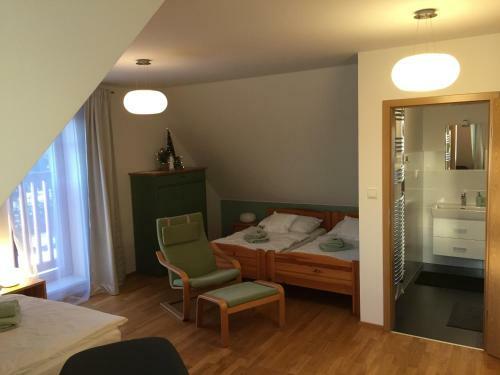 Hostal Vila Apalucha49 ?eladn� - 12 Osob