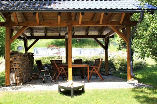 Hostal Vila Apalucha49 ?eladn� - 12 Osob