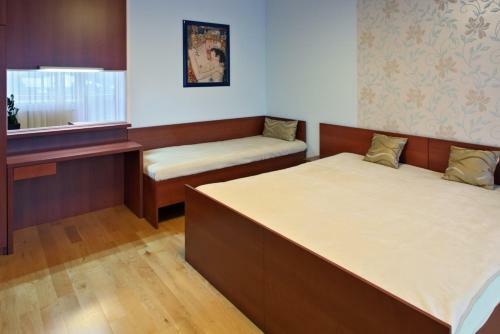 Apartm�ny ?eladn�