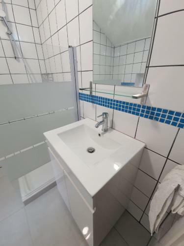 Apartamento Appartement Agathois-3