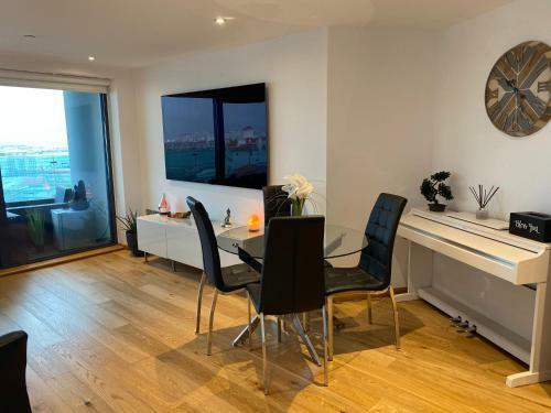 Luxury Ocean Spa Plaza Private Large 1 Bed Apartment