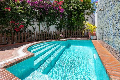 Posada Gaia 4 Bed Victorian House With Plunge Pool