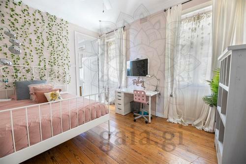 Posada Gaia 4 Bed Victorian House With Plunge Pool