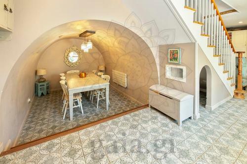 Posada Gaia 4 Bed Victorian House With Plunge Pool