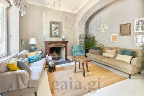 Posada Gaia 4 Bed Victorian House With Plunge Pool